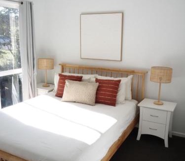 Culburra Beach House | Sandpipers Beach House & Family Entertainment Hub