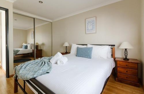 Busselton House | Purple Shore Spacious Family Stay Near Busselton Jetty