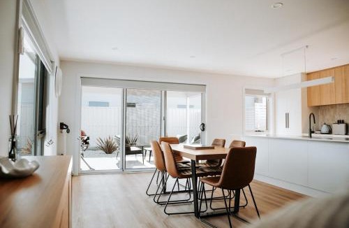 St Helens House | Sunnybank Sea & Stay