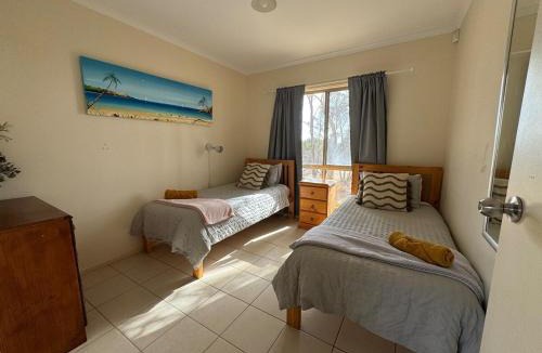 Yankalilla House | Allusion Farmstay and Vineyard Units
