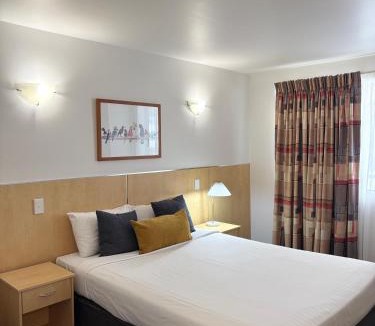 Emerald Hotel | The Mayfair Emerald