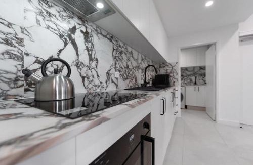 Morley Apartment | Mangini Apartments - Unit 1