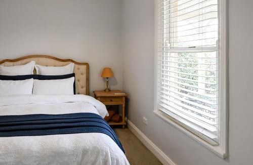 Armidale Bed & Breakfast | Carisbrook Cottage