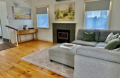 Wedderburn House | Cottage on High