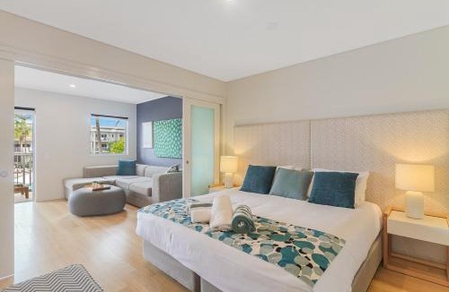 Kingscliff Apartment | Pool View Apartments - Wing 6 - at Salt Spa Resort by uHoliday 2BR 1BR and Hotel Room Options Available