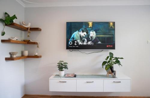Wembley Apartment | Convenient 2-bedroom apartment