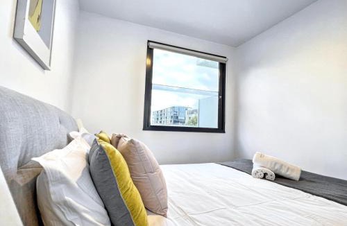 Essendon North Apartment | Essendon North with Beautiful view