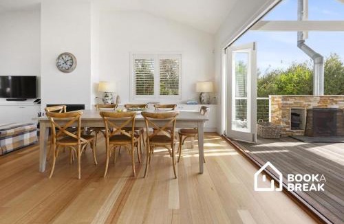 Portsea House | Clovelly of Portsea - Heated Pool Spa Luxury