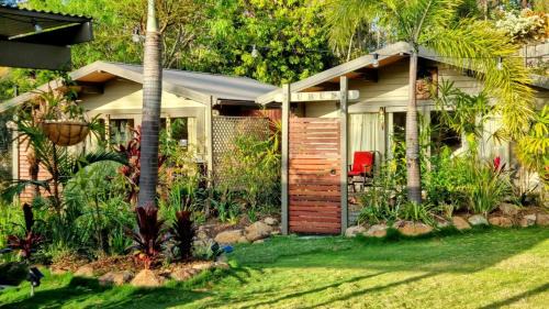 Tallebudgera Valley House | Healing Garden Retreat Tallebudgera Valley "The Uluwatu"