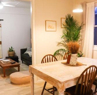 Tomerong House | The Old Cottage by Book Jervis Bay - Country Couples Retreat