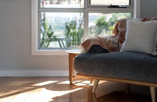 Trevallyn House | Breathtaking Views with Parking in Trevallyn