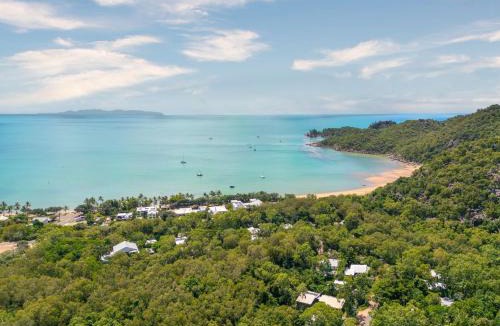 Horseshoe Bay Hostel | Bounce Magnetic Island and Koala Park