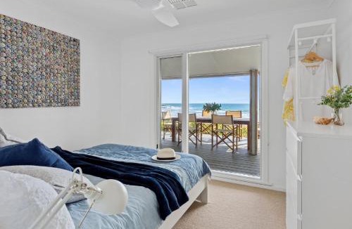 Myponga Beach House | Myponga Dunes - 1 Hewett Crescent, Myponga Beach