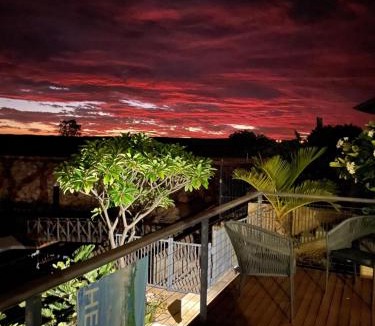 Exmouth House | Gecko - On the Marina with Pool & Private Jetty