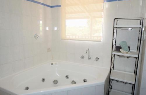 Exmouth House | 10 Tautog Street