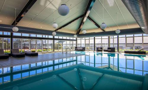Jindabyne Hotel | Horizons Lake Jindabyne