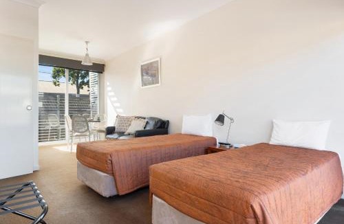 Clermont Hotel | Smart Stayzzz Inns