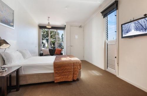 Clermont Hotel | Smart Stayzzz Inns