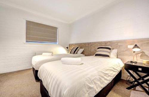 Falls Creek Apartment | Snow Ski Apartments Extra Spacious 39