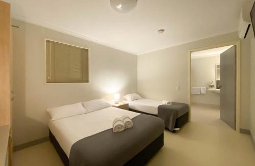 Sea Lake Hotel | Lake Tyrrell Accommodation LTA