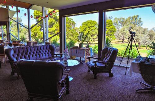 Old Calperum Hotel | Renmark Country Club