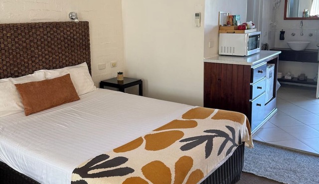 Mallacoota Hotel Motel