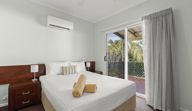 Cable Beachside Villas