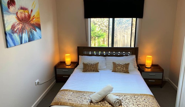 The Gazebo Place - Spacious 4 Bedroom near Murray River