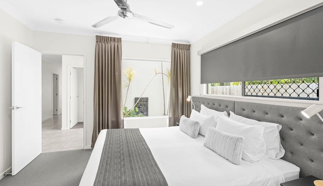 Blue Lagoon Villas