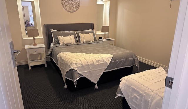 Austral Place 88 via Merri River