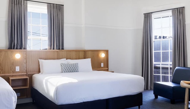 Mortdale Hotel