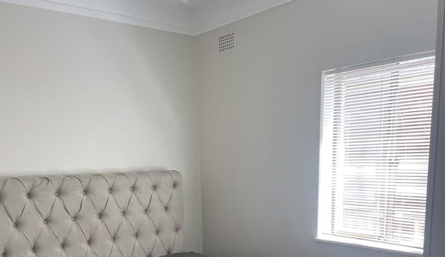 Sunny one bedroom villa in a quite and relaxing area, 20 minutes from CBD