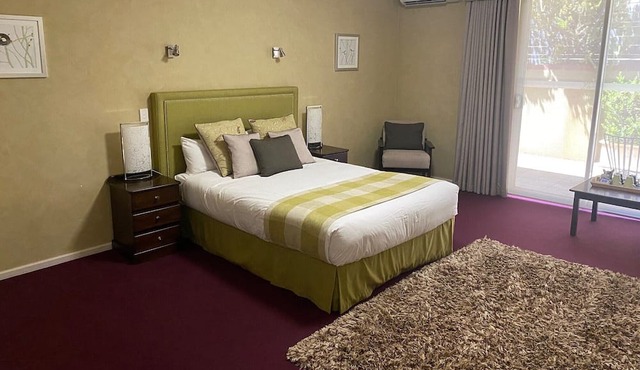 Mahogany Inn and Distillery