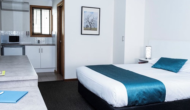 Keith Motor Inn