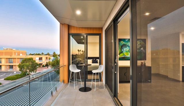 Indulge Apartments City View Penthouses