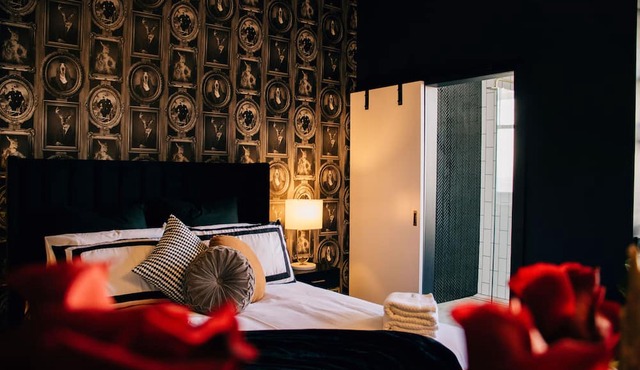 Rooms of Renown