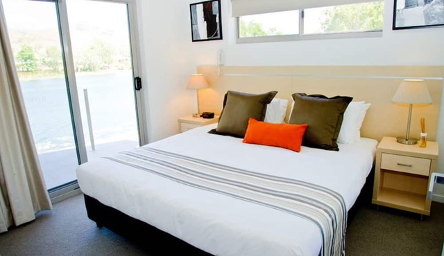 Itara Apartments