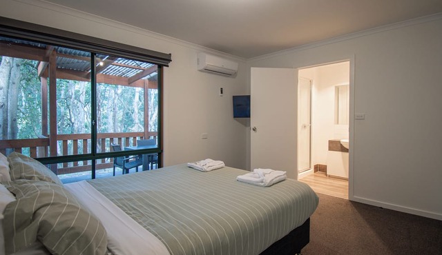 BIG4 Tiny Away Stay - Seymour Riverside