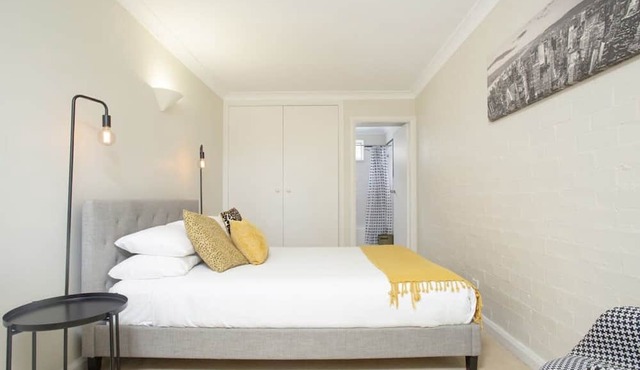Comfortable Terrace in Central Location