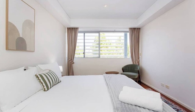 Portview | 3BR King Beds + Balcony and Communal Pool