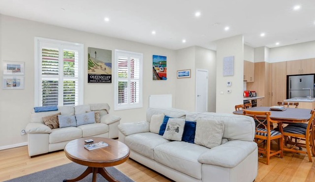 Elenora history in the heart of town