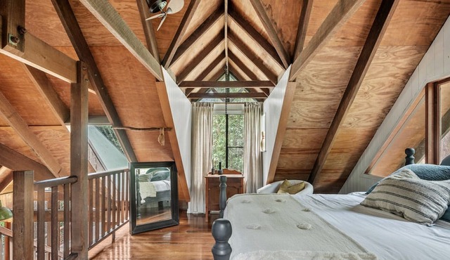 Rustic 3-Bed Retreat in Springbrook
