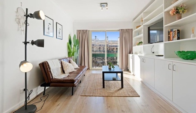 Apartment in Potts Point+Parking