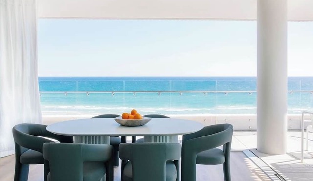 Kirra Point Holiday Apartments