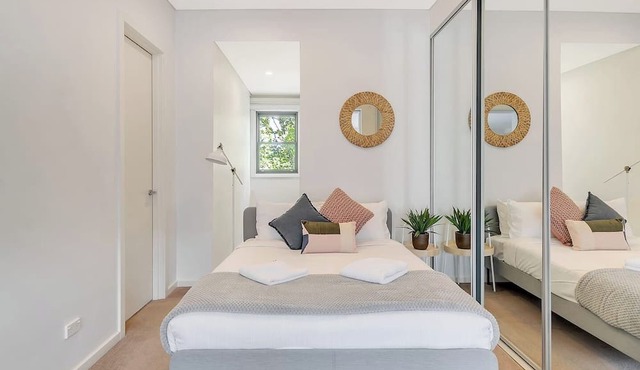 Centrally Located Pyrmont Paradise with Patio