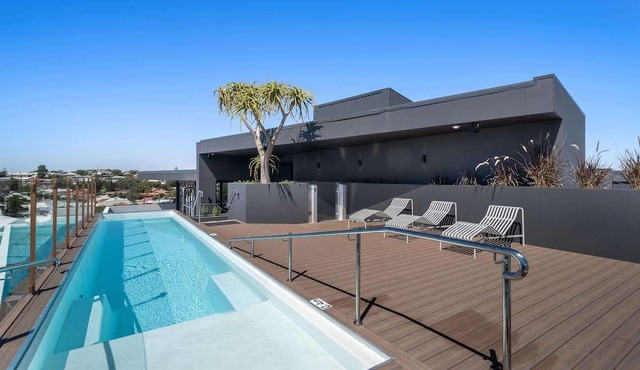 Fremantle 1-Bed Close to Beach & Shops