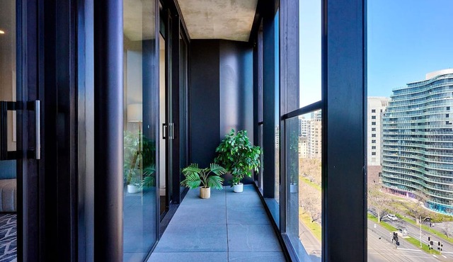 Lumina Bluewater Retreat
