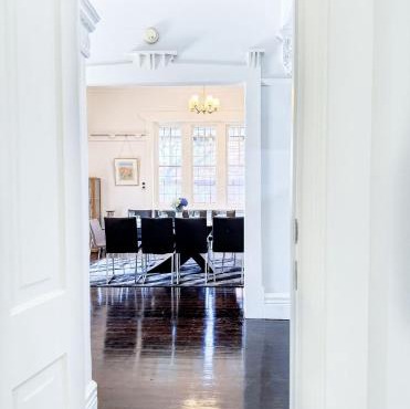 Stunning Heritage House - Chatswood Mall & Station