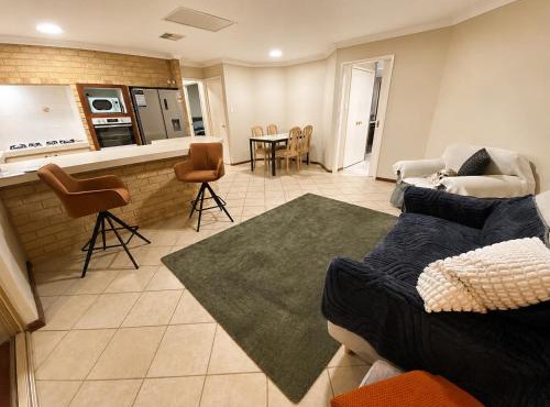 Mullaloo Beach Home