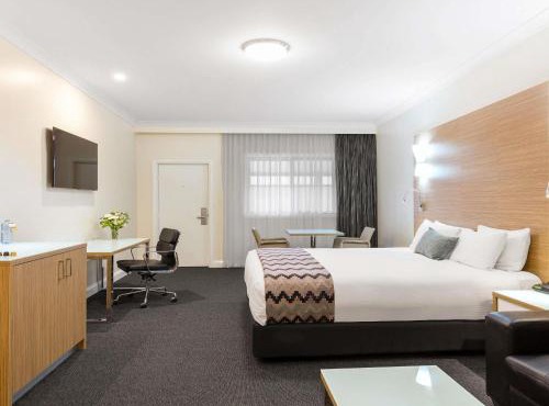 Mercure Goulburn
